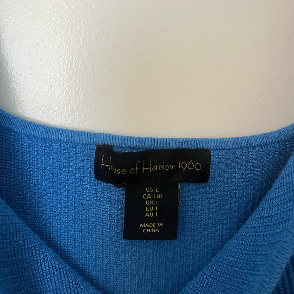 Pretty Blue Ribbed Cropped Tank - Picture 2 of 3